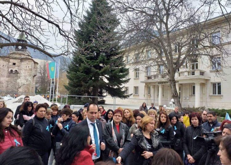 Кмет се среща с министър заради медицинските сестри 1 1 2460