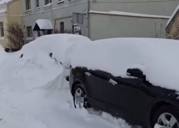 Фандъкова нареди бързи тестове за прием в болниците