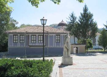 Реставрират Павурджиевата къща в Клисура