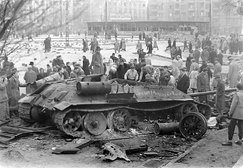 На този ден през 1956 г. в Унгария се вдига бунт срещу СССР 9 На този ден през 1956 г. в Унгария се вдига бунт срещу СССР