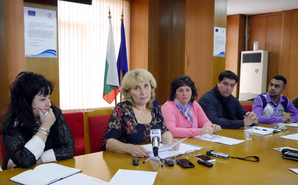 Швейцария дава пари за образование и здраве за ромите в Шумен