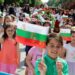 Стотици се включиха в шествието за 24 май в Шумен 8 Стотици се включиха в шествието за 24 май в Шумен