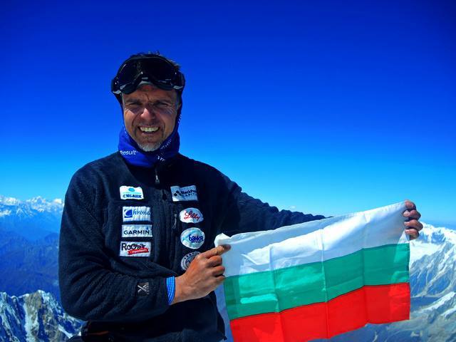 Aлпинистът Боян Петров атакува Еверест