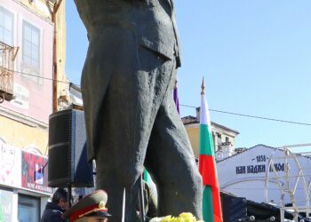 Велико Търново почита Стамболов на 30 януари