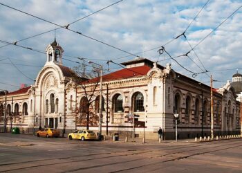 Почистващ препарат бил разлян в Централни хали