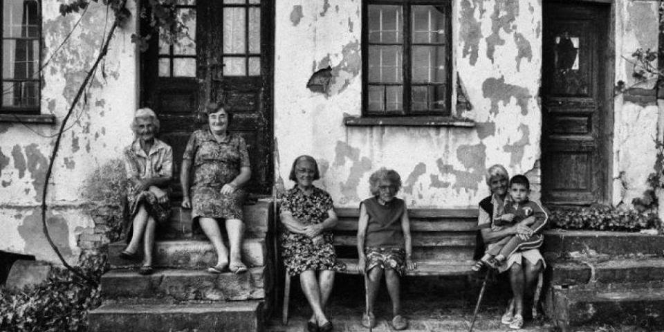 Философ и фотограф представят в Троян съвместния си проект „Домът на човека“