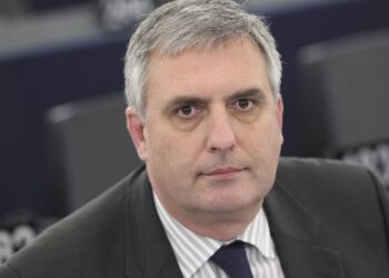 Парламентът трябва спешно да реши за пенсиите от частните фондове