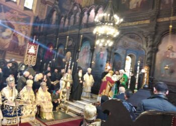 Патриархът награди с най-високия църковен орден митрополит Йоан