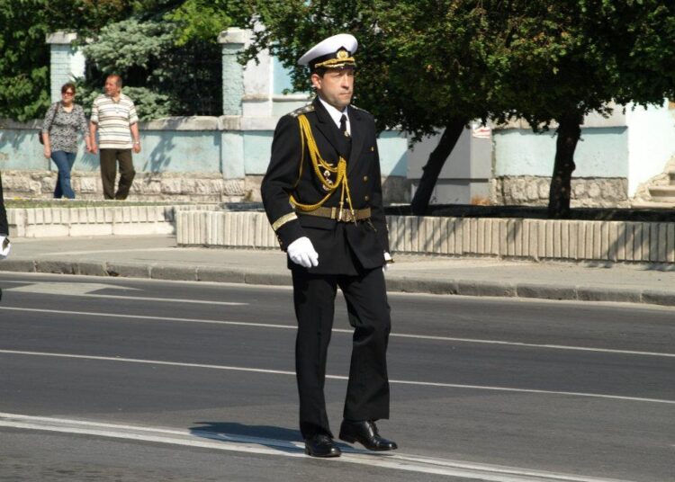 Командирът на последната ни подводница Камен Кукуров оглави Щаба на ВМС 1 14 камен кукуров