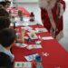 Деца творят в работилницата на Дядо Коледа