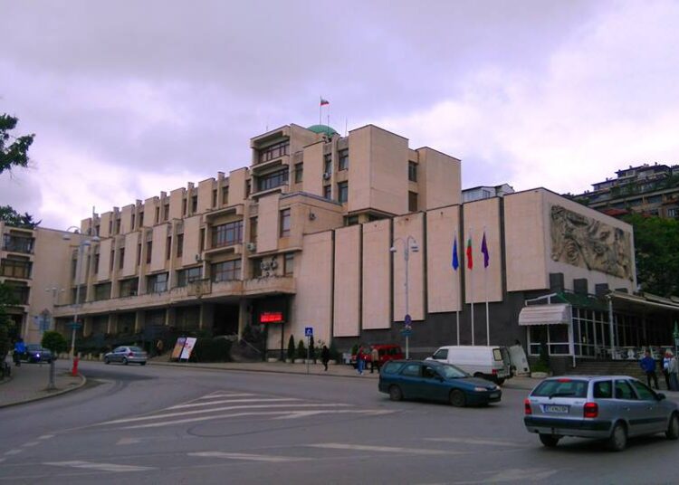 Велико Търново събира одеала и брашно за Хитрино 1 15253421 1222570691136692 2827252933726993020 n