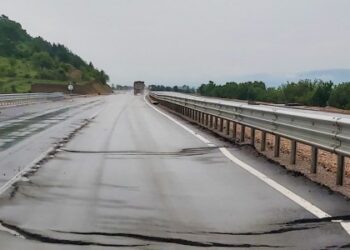 Аутобанът „Европа” пропадна край Драгоман