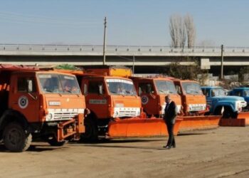 15 машини готови за битката със снега в Благоевград