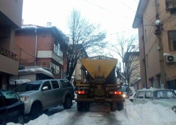 Хасково обяви графика за снегорините за утре