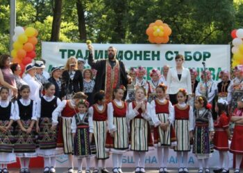 Започва празникът „Аспарухово пее и танцува“