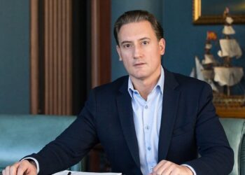 Домусчиев: Усмивките на децата вдъхновяват “Лудогорец”