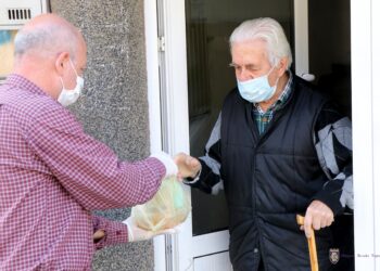 Над 520 великотърновци всеки ден получават топъл обяд вкъщи