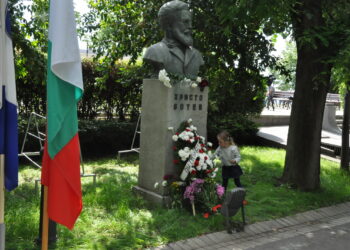 Саможертвата на Ботев да е модел за възпитание на младите