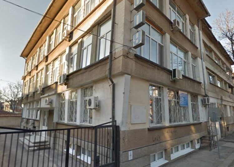 Трима се борят за шеф на Пътното във Враца 1 1b7d8c1321e32ddd0e4d66d5f56aaf890fff3347