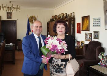 Търсят кръводарители за жена с изгаряне