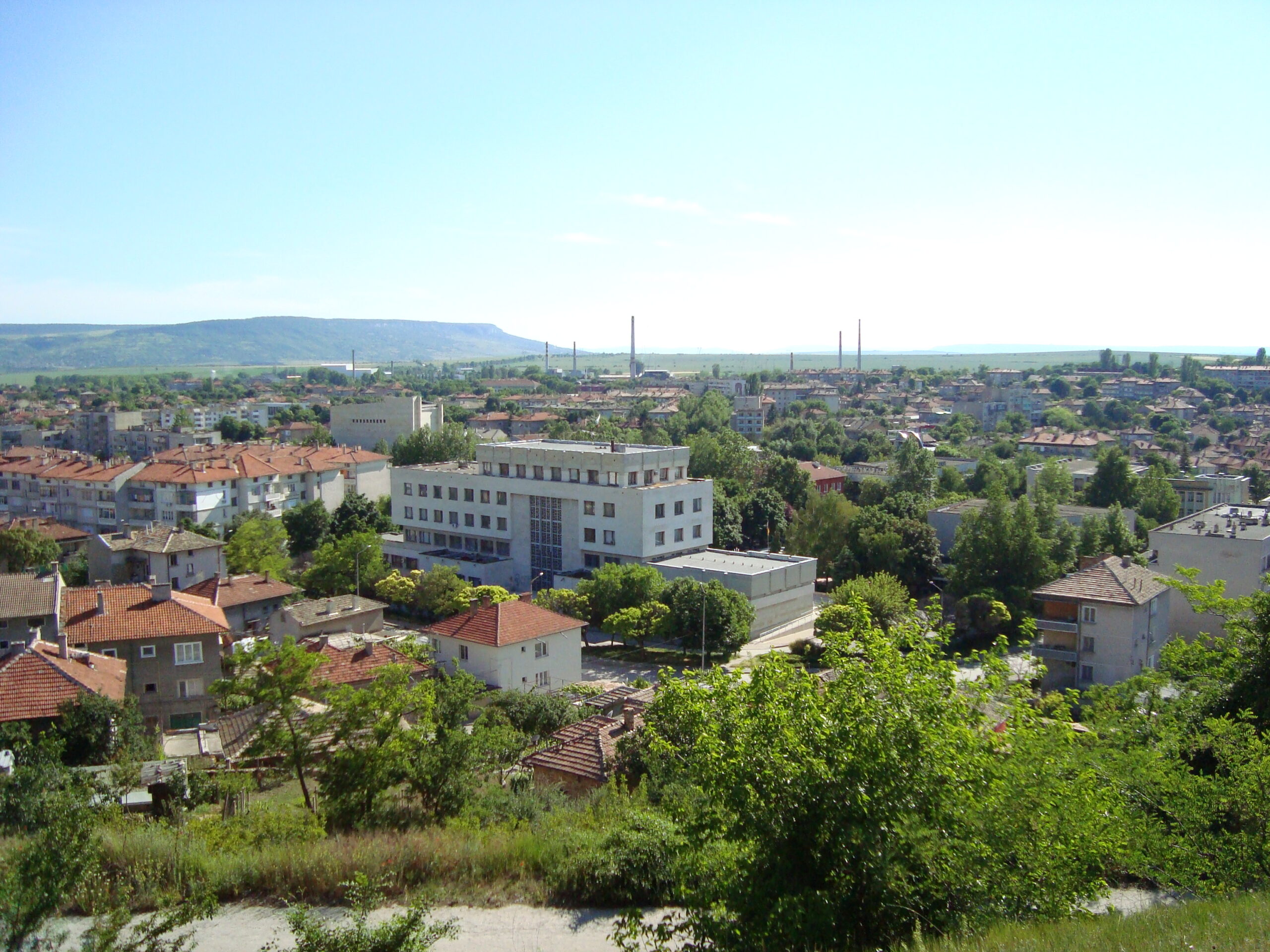 В Нови пазар ще правят теракота и фаянс