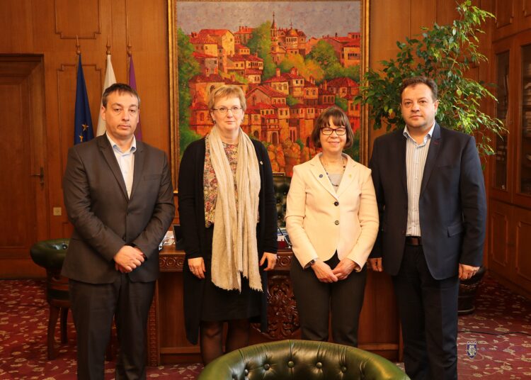 2 34 2