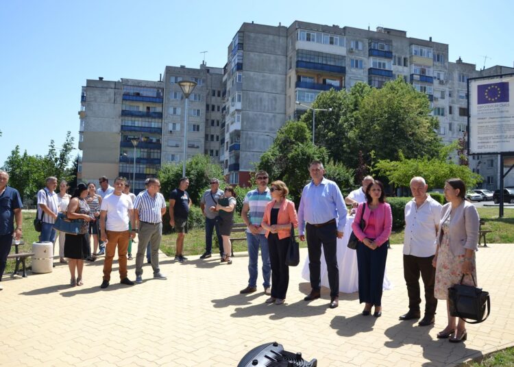 Откриха новата зелена среда в най-големия квартал на Разград 1 2.07