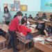 Деца правят мартеници за болна съученичка 8 Деца правят мартеници за болна съученичка