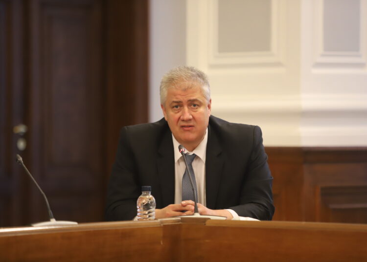 Балтов не е знаел за уволнението си.
