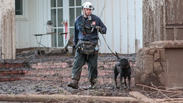 8 изчезнали след кални свлачища в Калифорния
