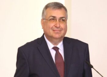 Проф. д-р Близнашки защитава нова научна степен