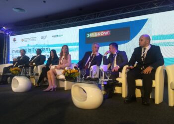 Ангелкова: Слънчев бряг е важен курорт за икономиката ни