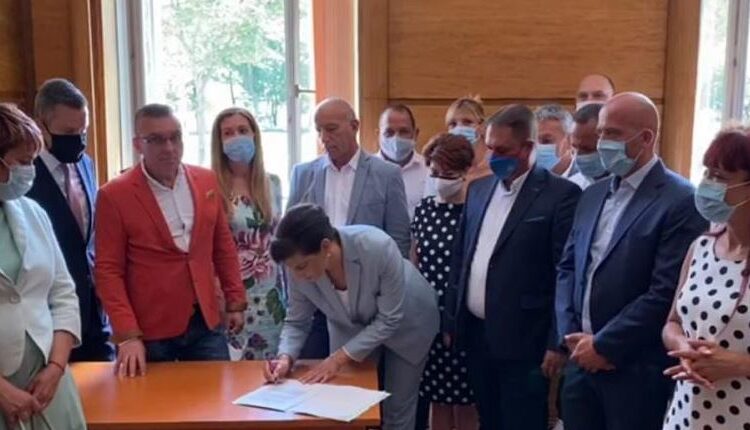Проектът на ГЕРБ премахва Великото народно събрание 1 22