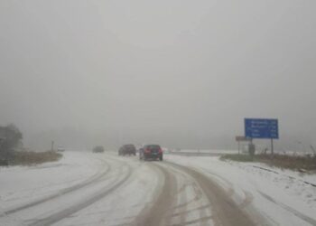 Внимание! Снежно торнадо на магистрала Тракия