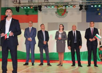 Кметът Димов: Мечтаех да видя ремонтирана зала “Младост”