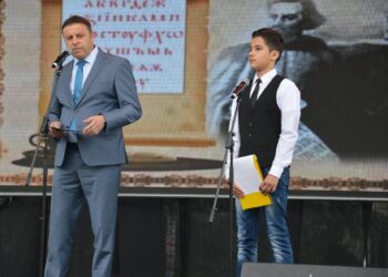 Камбитов удължи ваканцията на учениците в Благоевград