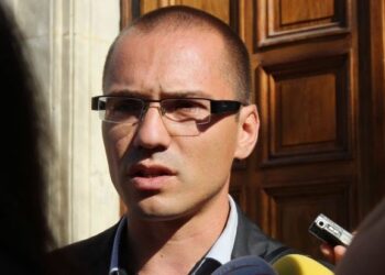Джамбазки: Ще водим преговори с ГЕРБ, не искаме още избори