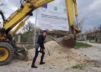 Ремонтират 3,5 км улици в Дългопол
