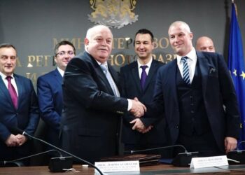 Министър Нанков: Пътищата не правят бизнес, но са предпоставка за него