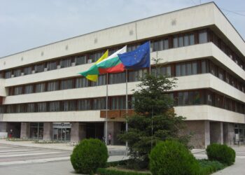С 25,5 млн. лв. европари обновяват улици и училища в Ямбол