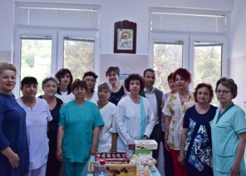 Симитли спира джигити зад волана с „легнали полицаи”