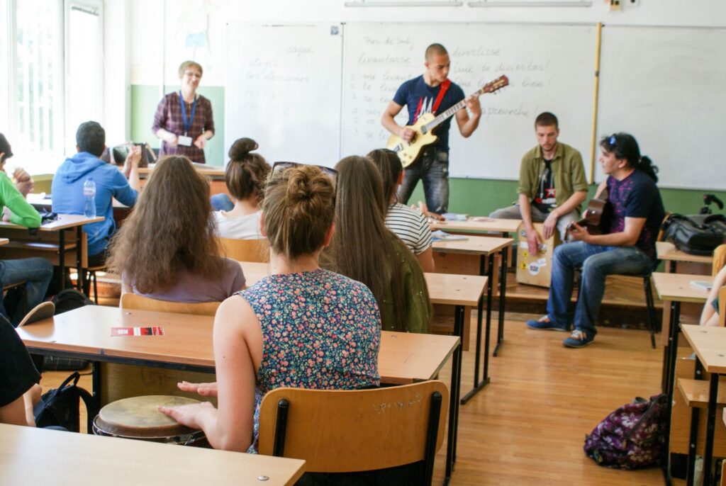 RockSchool иска да подари музикално обучение на незрящи деца 1 3 573