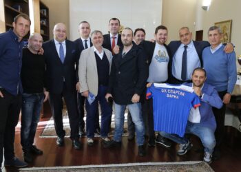 Връщат стадион „Спартак“ на община Варна