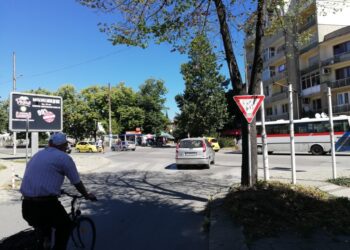 Асфалтират ключов булевард в Казанлък