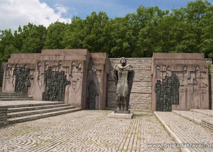 Стартира кампанията „Ние обичаме България“ 2020 в подкрепа на Самуиловата крепост 1 332 001 Samuilova krepost