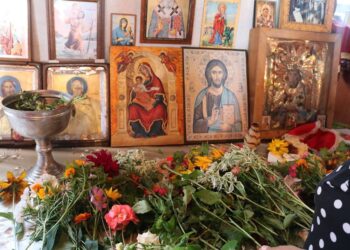 Пернишкият кв. “Изток” отбеляза Голяма Богородица