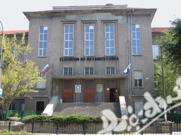 Модерни работилници за Механото в Бургас, нов салон за Електрото 1 445 osn