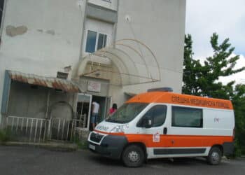 Назначиха трима лекари в кюстендилското Спешно