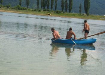 Джетове и лодки по язовир “Дяково”, въпреки забраната