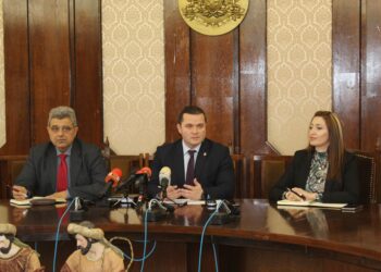 Пенчо Милков прави комисия за въздуха в Русе